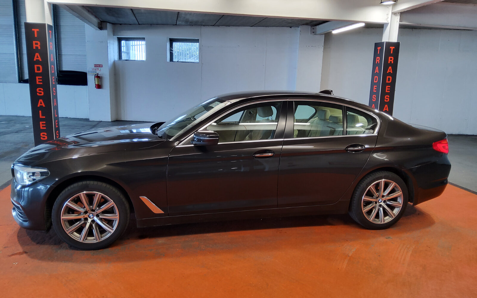 BMW 5-Series 520d SE 18&quot; Auto