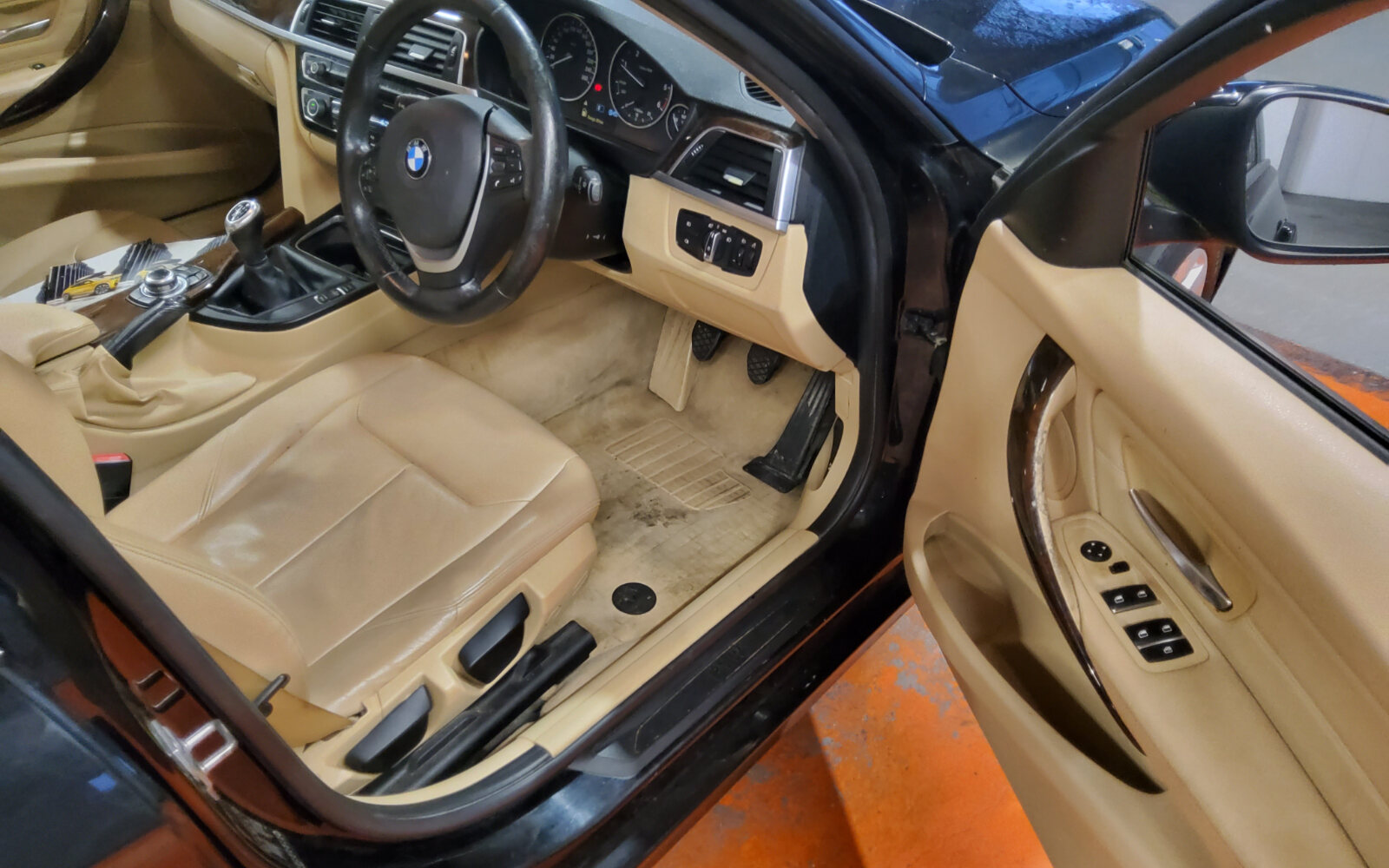 BMW 3-Series 318d SE