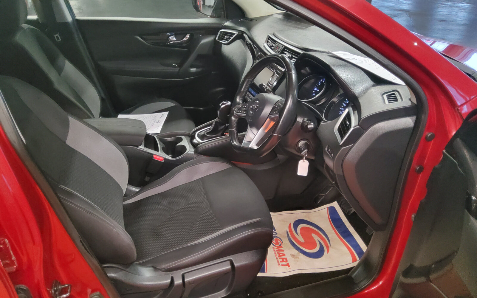 Nissan Qashqai 1.2 PET SV CVT