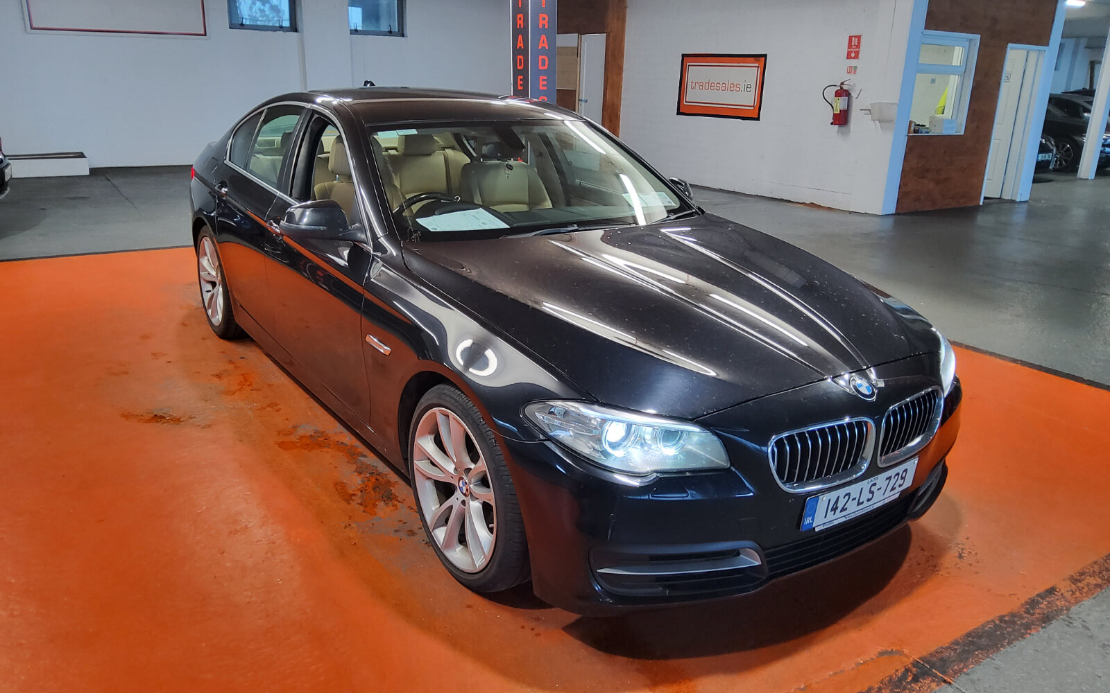 BMW 5-Series 520D SE TOURING AUTO