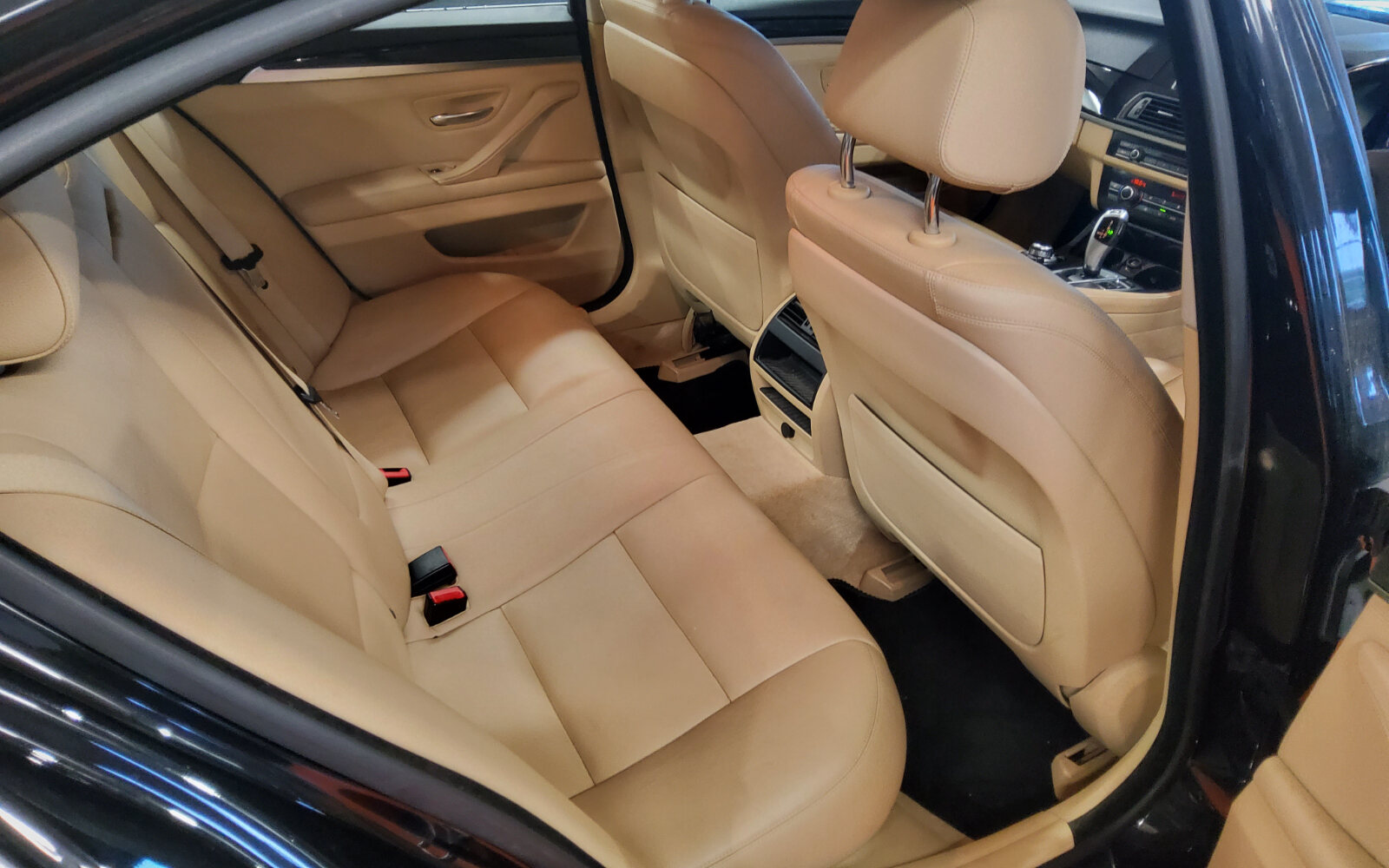 BMW 5-Series 520D SE TOURING AUTO