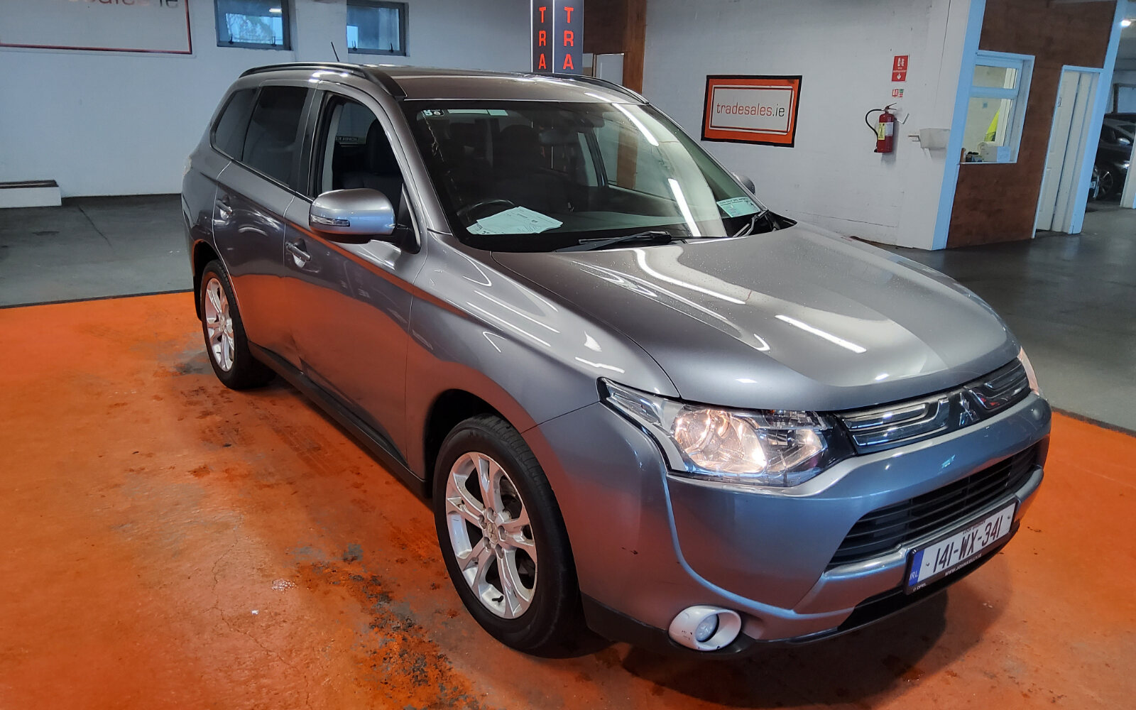 Mitsubishi Outlander 2.2 DI-D 150PS 6MT 4WD 7-Seater Intense