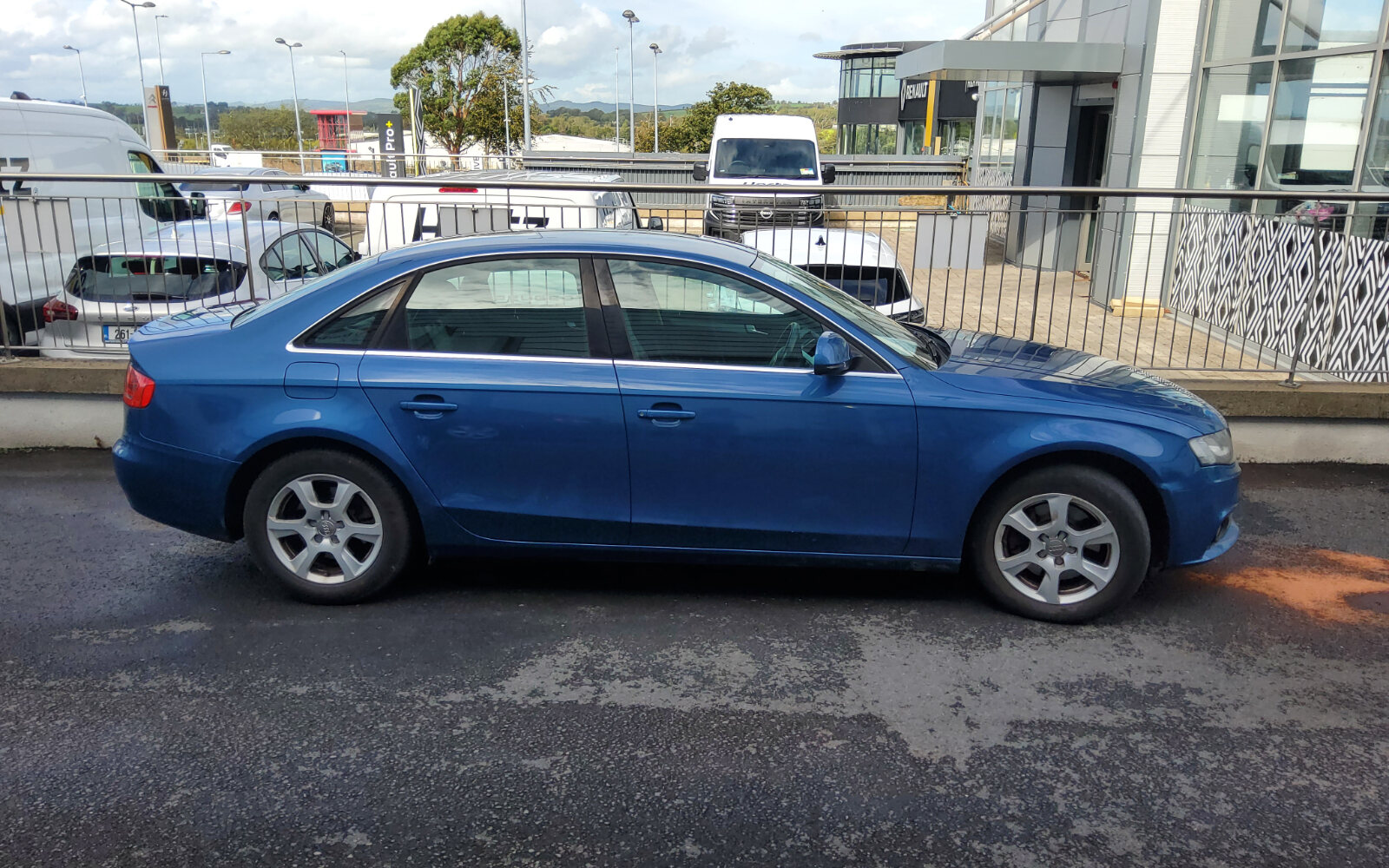 Audi A4 2.0 TDI 120BHP