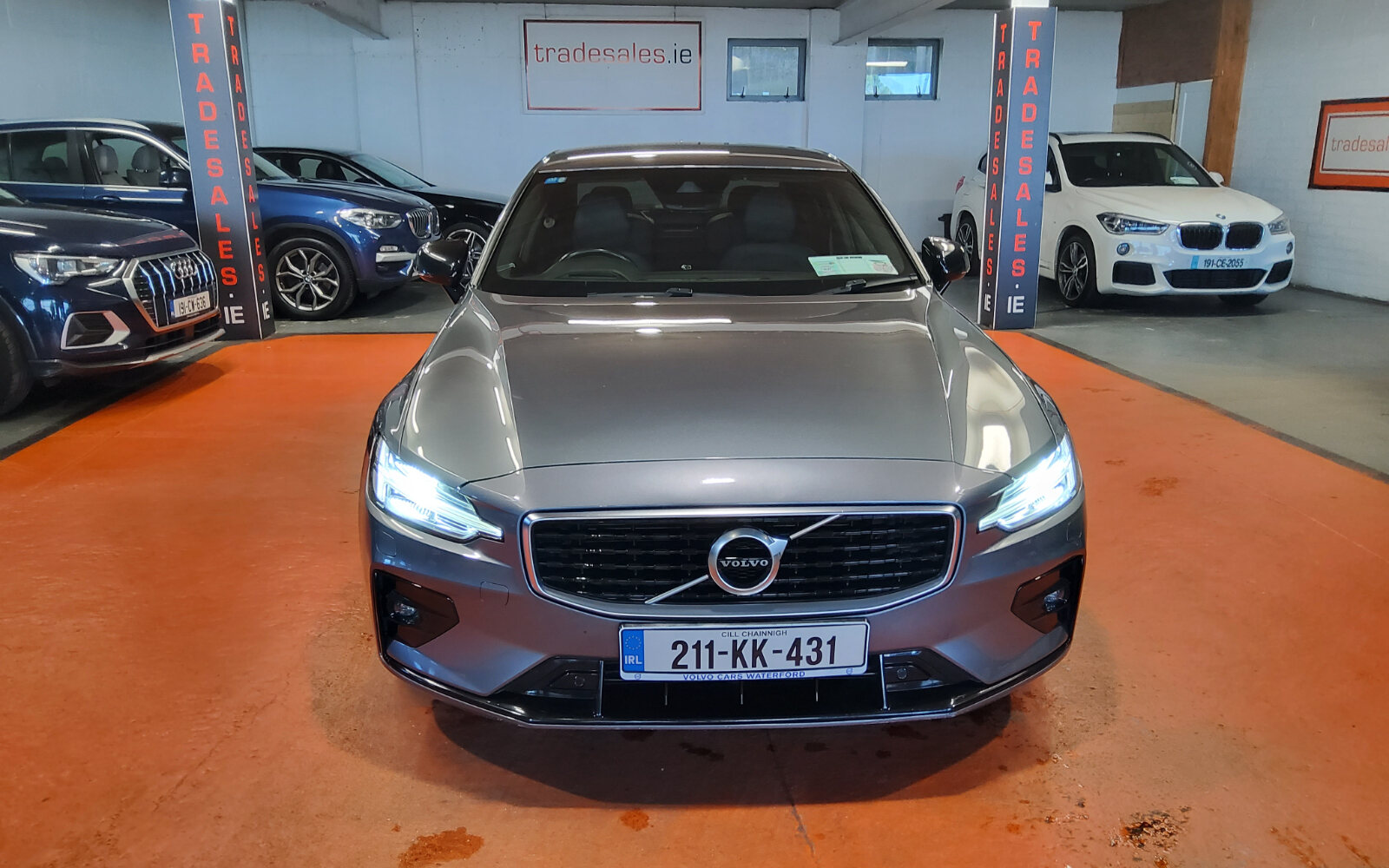 Volvo S60 T4 (190hp) R-Design Automatic