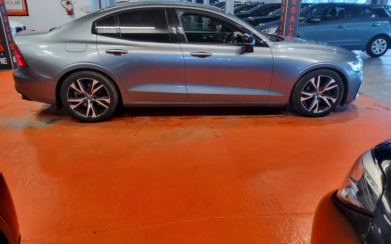 Volvo S60 T4 (190hp) R-Design Automatic