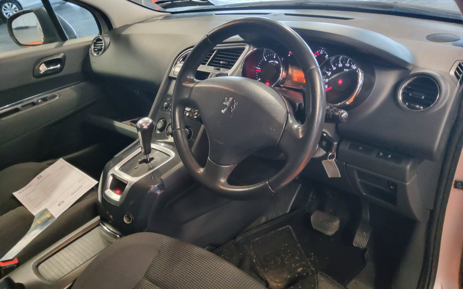 Peugeot 5008 1.6 HDI 115 bhp Active