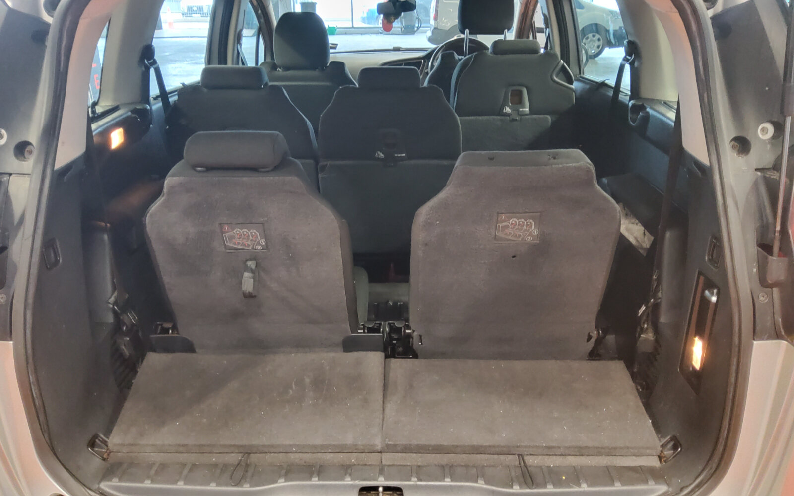 Peugeot 5008 1.6 HDI 115 bhp Active