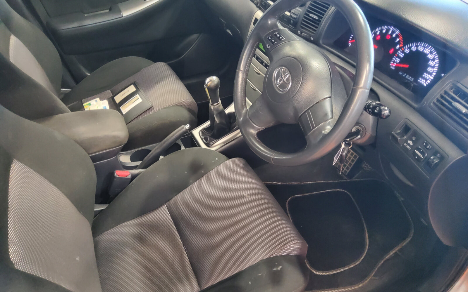 Toyota Corolla 1.4 VVT-i 5Dr Luna