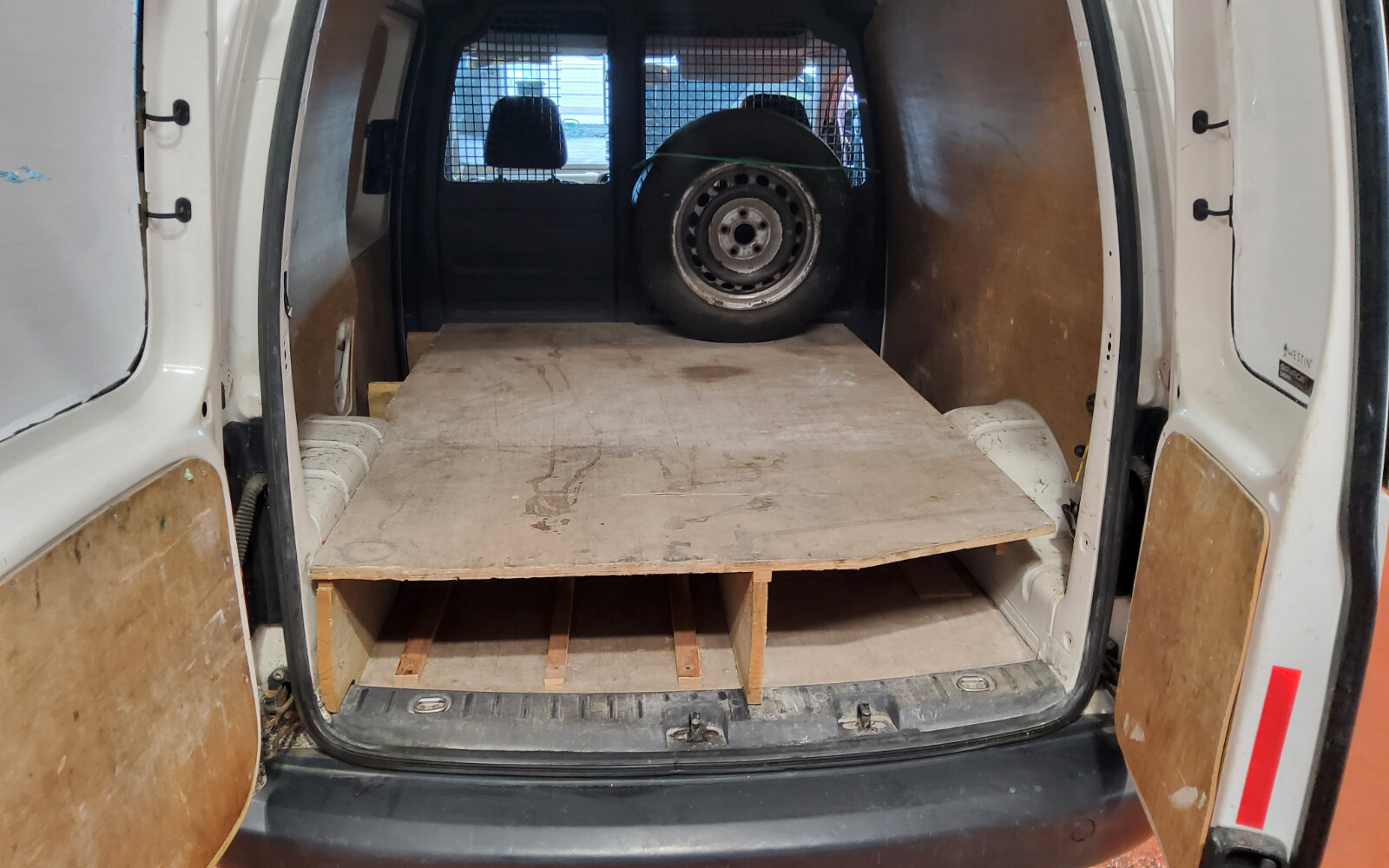 Volkswagen Caddy 1.6TDI 75BHP LIFE TRENDLINE BM