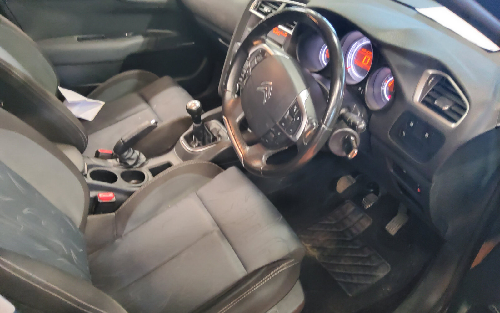 Citroen C4 1.6HDi 90HP VTR+