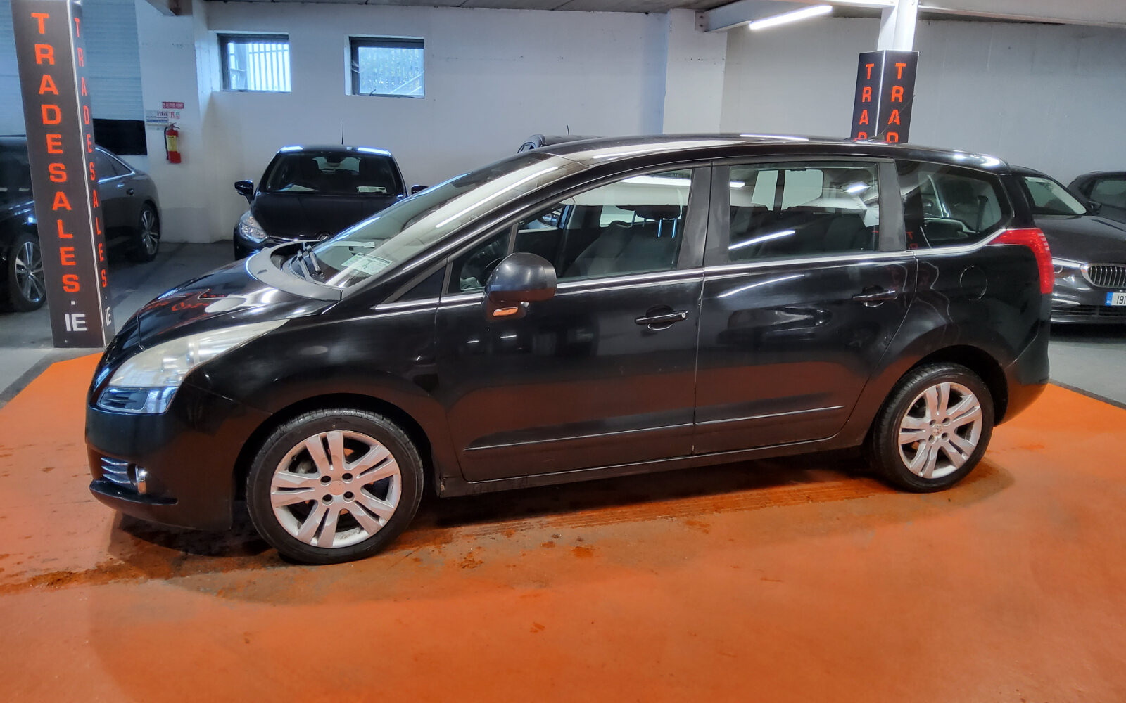Peugeot 5008 1.6 HDI 112BHP ACTIVE