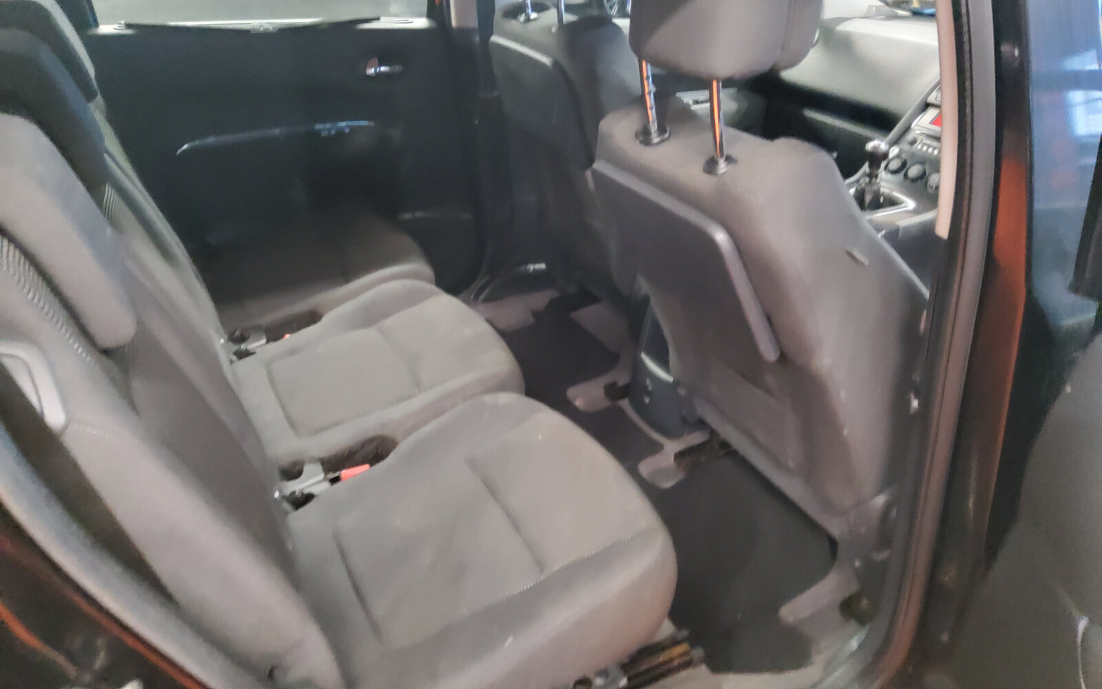 Peugeot 5008 1.6 HDI 112BHP ACTIVE