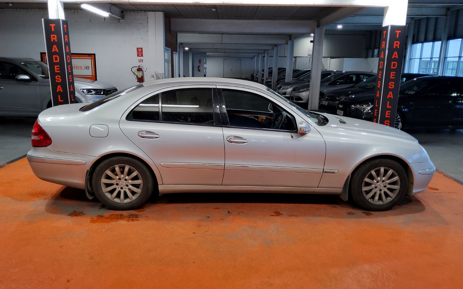 Mercedes-Benz E-Class 200 K Classic A/T
