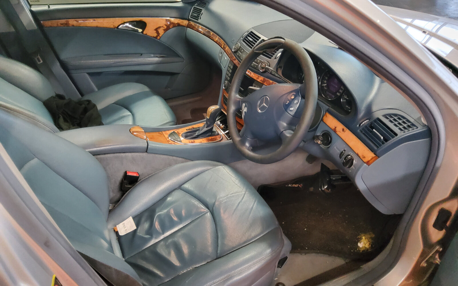 Mercedes-Benz E-Class 200 K Classic A/T