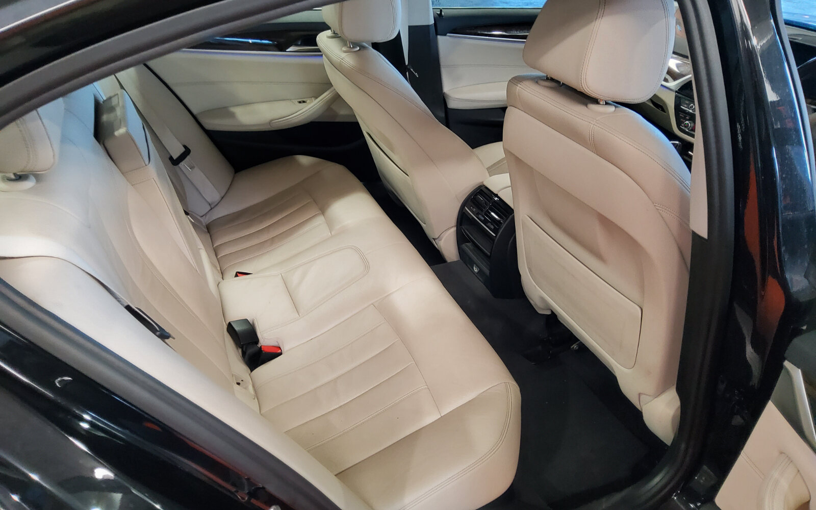 BMW 5-Series 520d SE 18&quot; Auto