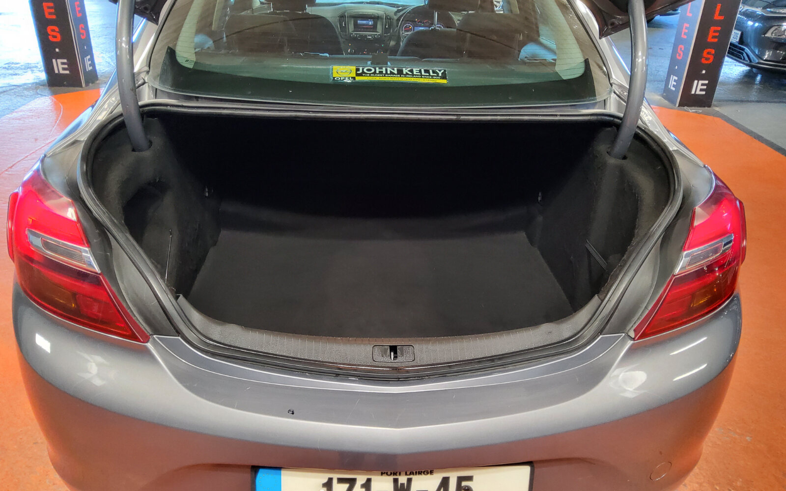 Opel Insignia 1.6CDTI 136PS S
