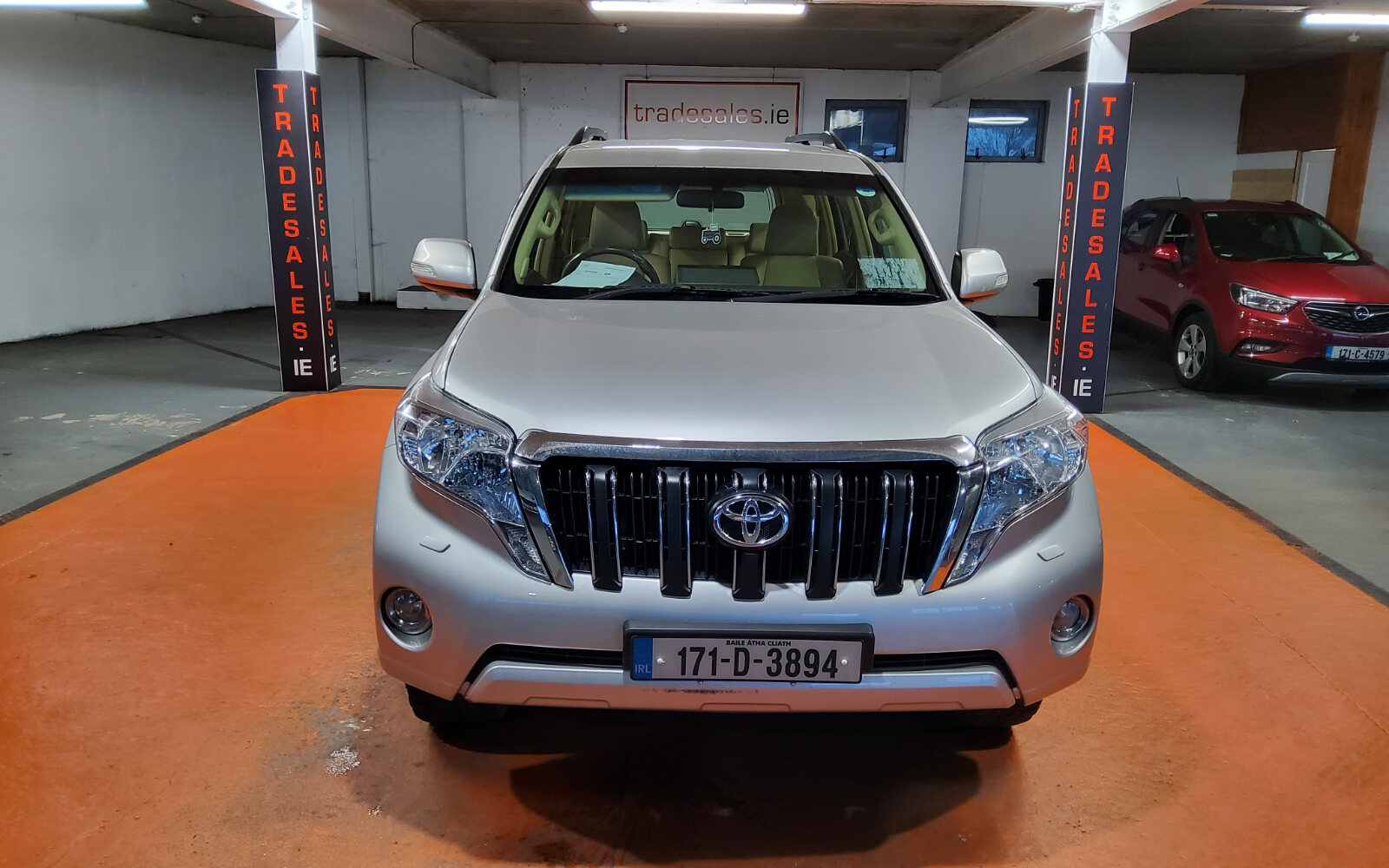 Toyota Land Cruiser 