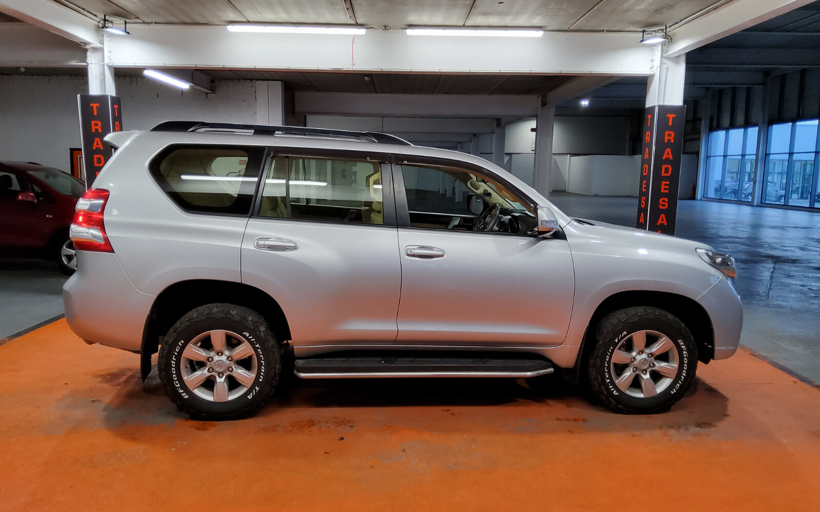 Toyota Land Cruiser 