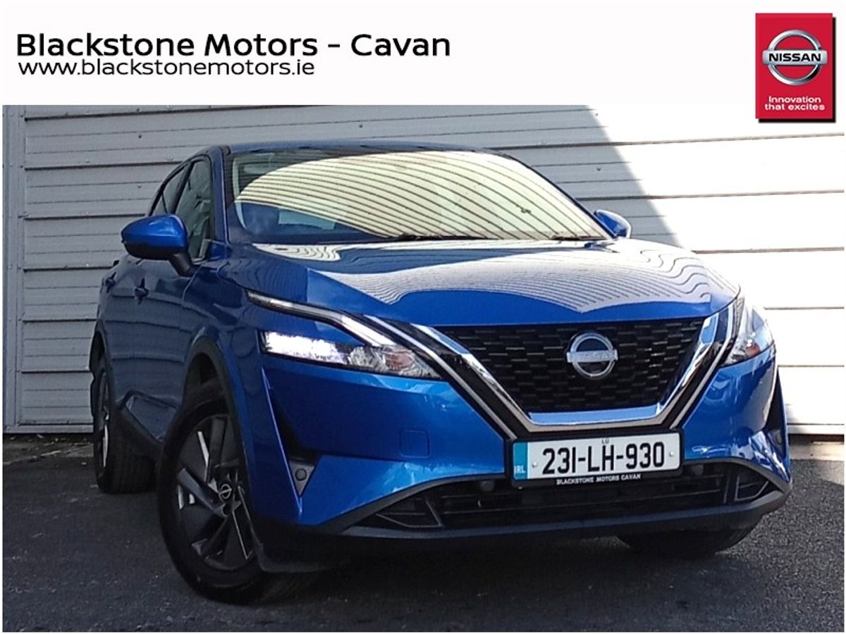 Nissan Qashqai 1.3 PET MILD HYBRID SV CVT