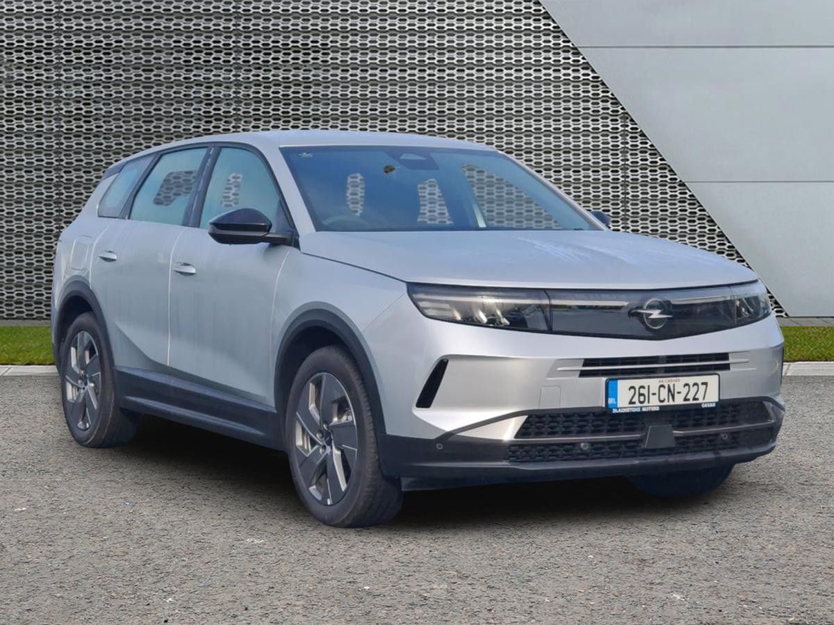 Opel Grandland Elegance PureTech 136 MHEV