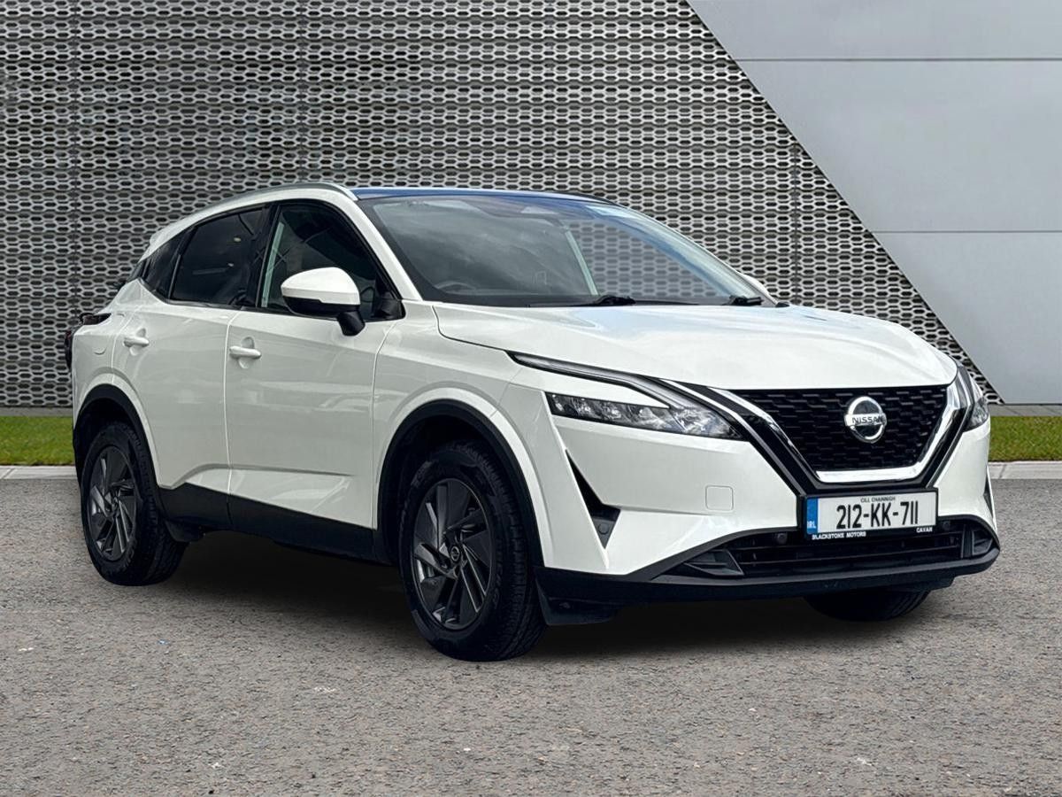Nissan Qashqai 1.3 PET MILD HYBRID SV