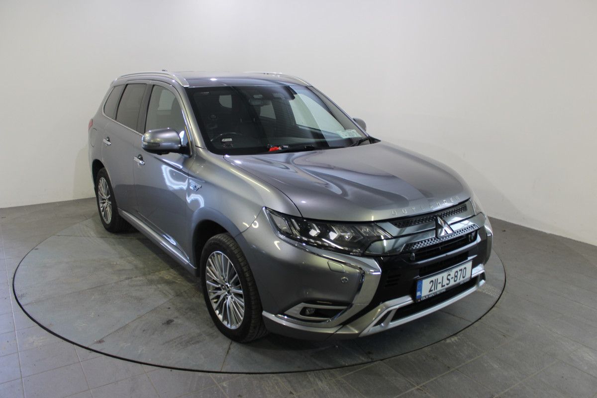 Mitsubishi Outlander 2.4L Plug-in EV Instyle 5 seat - TENDER 6