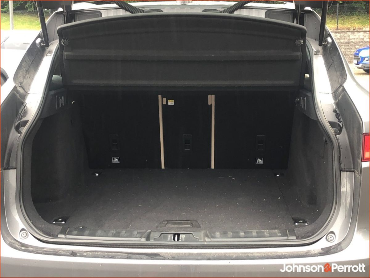 Jaguar F-Pace RWD 2.0 D 163PS Prestige