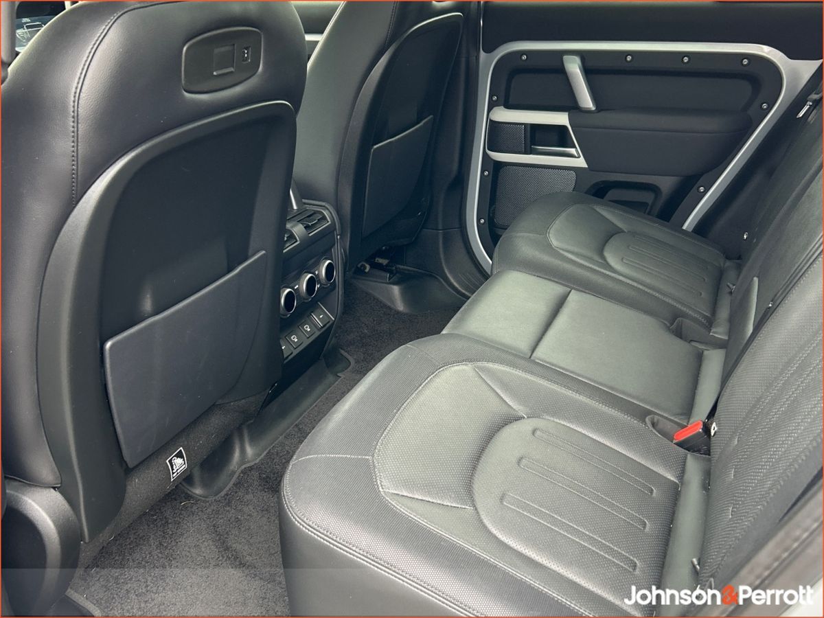 Land Rover Defender 110 2.0 P400E X DYNAMIC SE PHEV