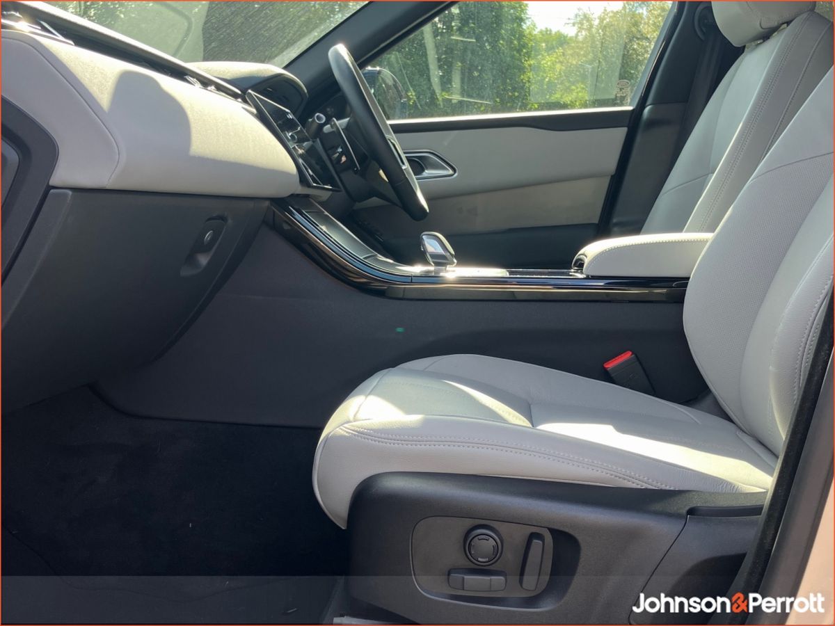 Land Rover Range Rover Velar 2.0 I4 PHEV 404 PS S (Land Rover Warranty until 2030)