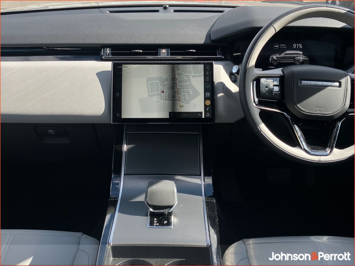 Land Rover Range Rover Velar 2.0 I4 PHEV 404 PS S (Land Rover Warranty until 2030)