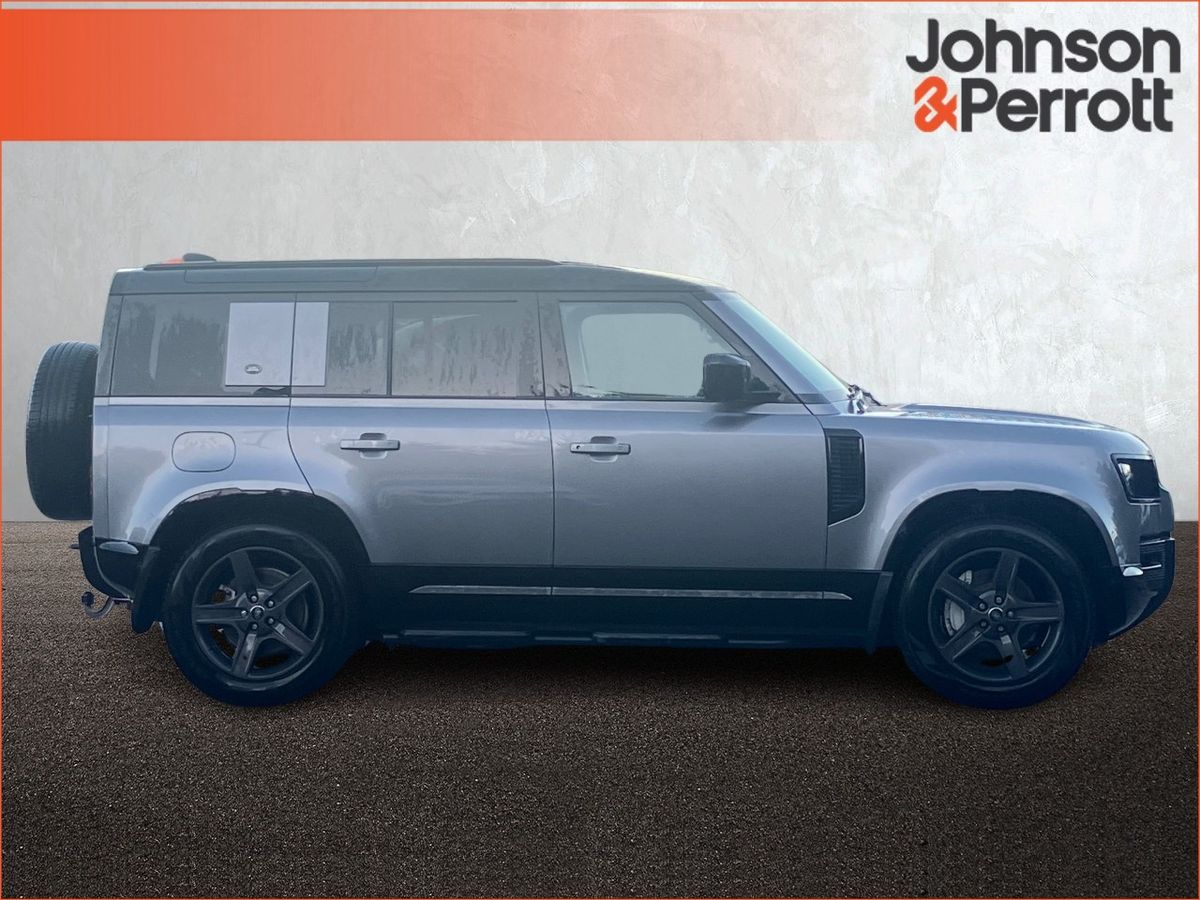 Land Rover Defender 110 2.0 Si4 PHEV S (Land Rover Warranty until 2029)