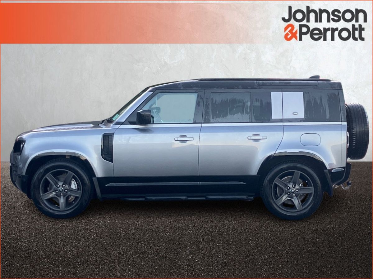 Land Rover Defender 110 2.0 Si4 PHEV S (Land Rover Warranty until 2029)