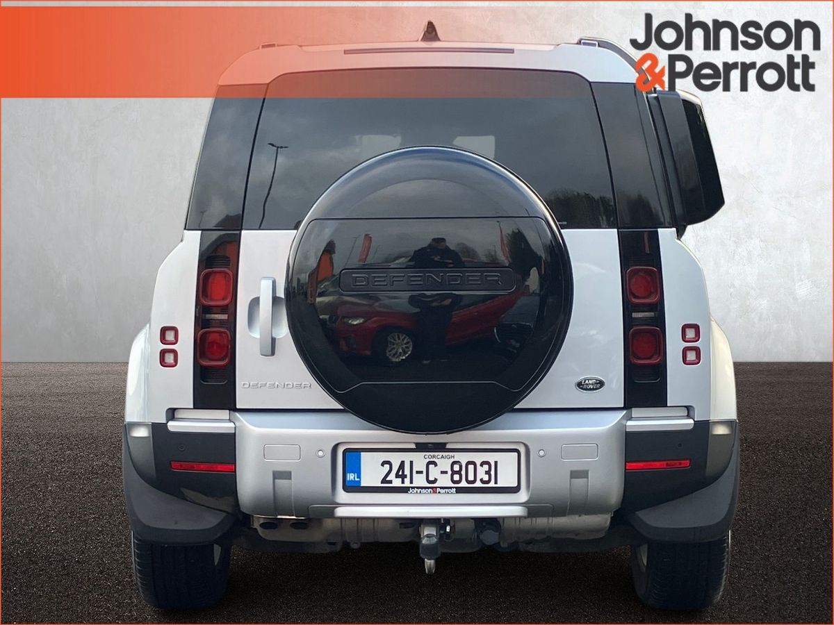 Land Rover Defender DEFENDER 110 3.0 D HARD TOP SE (Remainder of 5 Manufacturer Warranty)