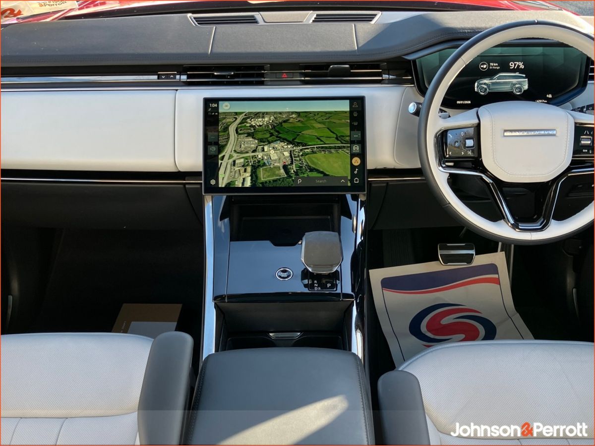 Land Rover Range Rover Sport 3.0 Si4 PHEV 460PS AWD Auto Dynamic SE (Land Rover Warranty until 2029)