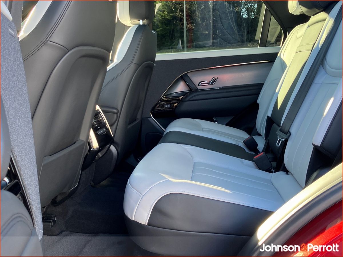 Land Rover Range Rover Sport 3.0 Si4 PHEV 460PS AWD Auto Dynamic SE (Land Rover Warranty until 2029)