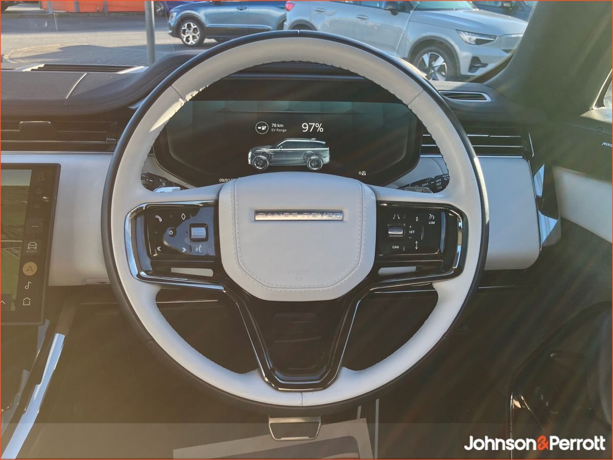 Land Rover Range Rover Sport 3.0 Si4 PHEV 460PS AWD Auto Dynamic SE (Land Rover Warranty until 2029)