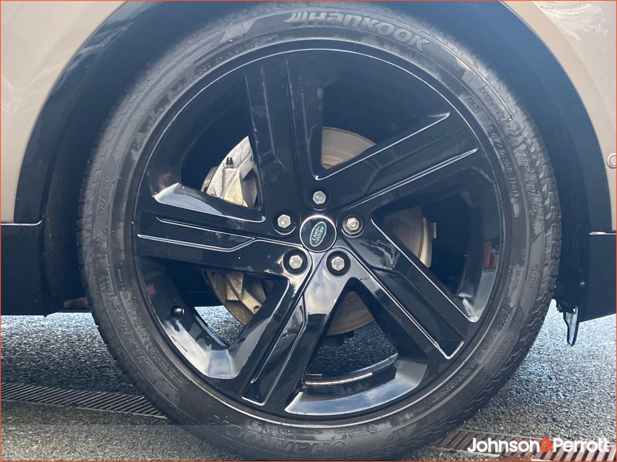 Land Rover Discovery DISCOVERY DISCOVERY 3.0 SD6 R-  (Price Excludes VAT)