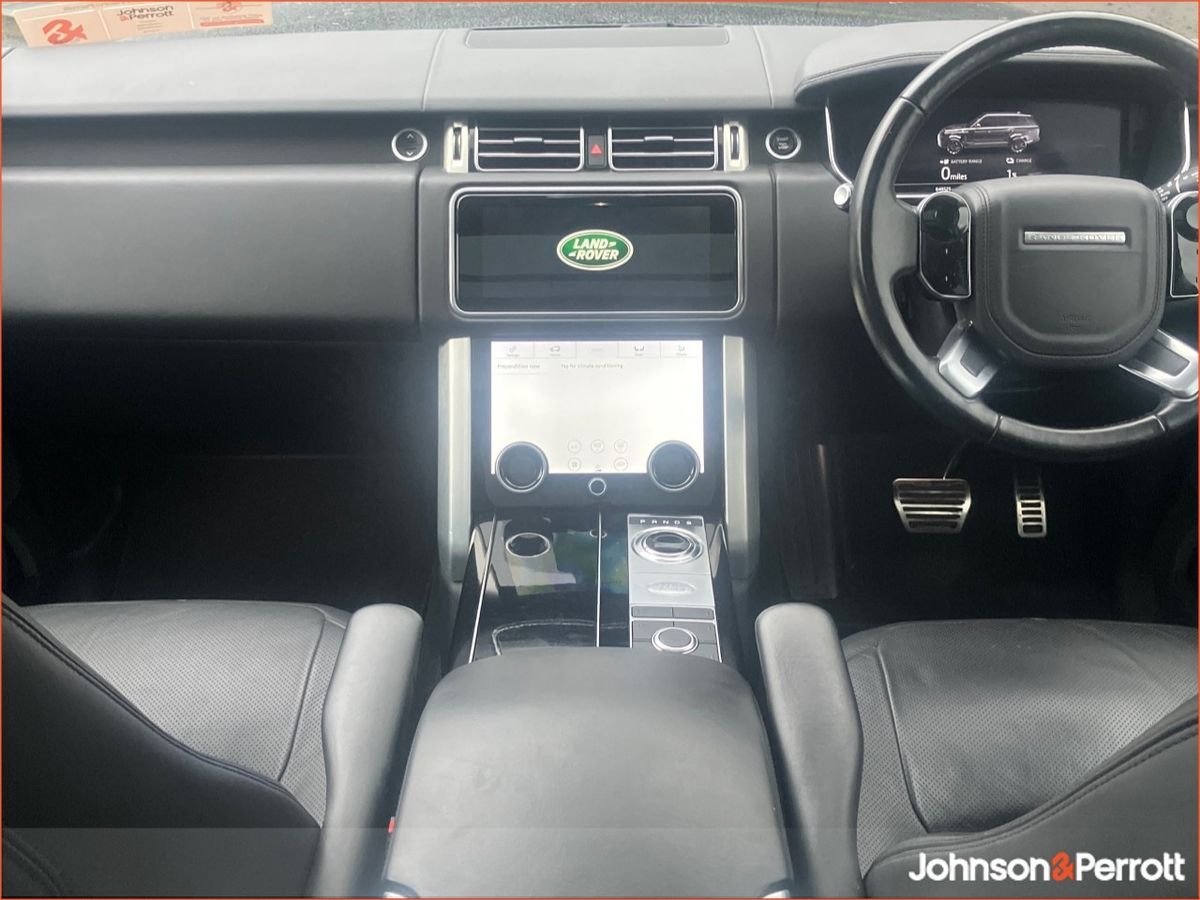 Land Rover Range Rover R Rover Westmnstr Blck P400 e A  Westminster Black  P400 e Si4 Ingenium 300BHP /105 kw 13.1 kWh PHEV Auto Start/Stop