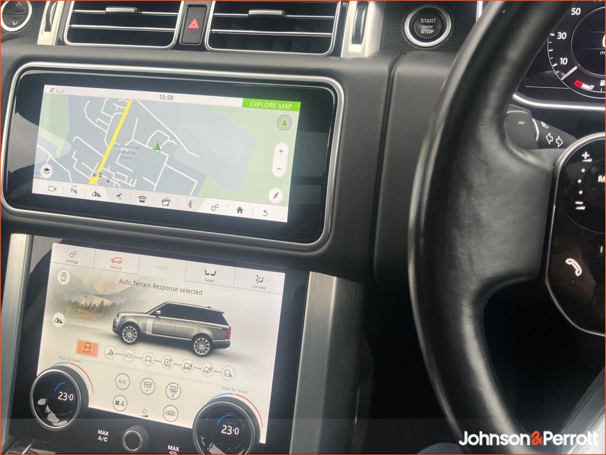 Land Rover Range Rover R Rover Westmnstr Blck P400 e A  Westminster Black  P400 e Si4 Ingenium 300BHP /105 kw 13.1 kWh PHEV Auto Start/Stop