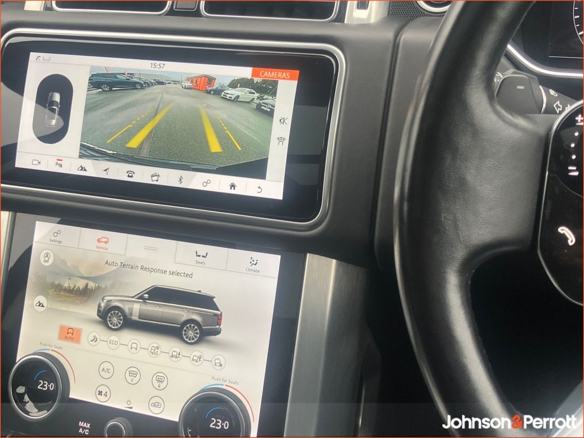 Land Rover Range Rover R Rover Westmnstr Blck P400 e A  Westminster Black  P400 e Si4 Ingenium 300BHP /105 kw 13.1 kWh PHEV Auto Start/Stop