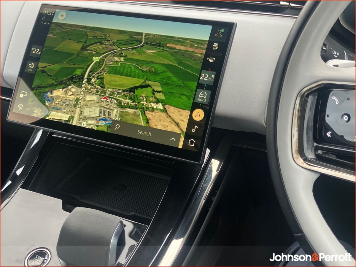 Land Rover Range Rover Sport SWB 3.0 I6 PHEV SE (Land Rover Warranty until 2029)