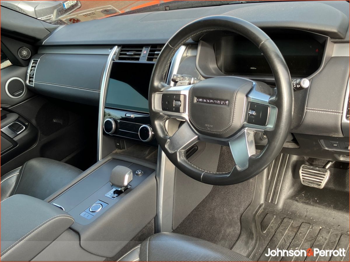 Land Rover Discovery DISCOVERY DISCOVERY 3.0 SD6 R- (Price Excludes VAT)