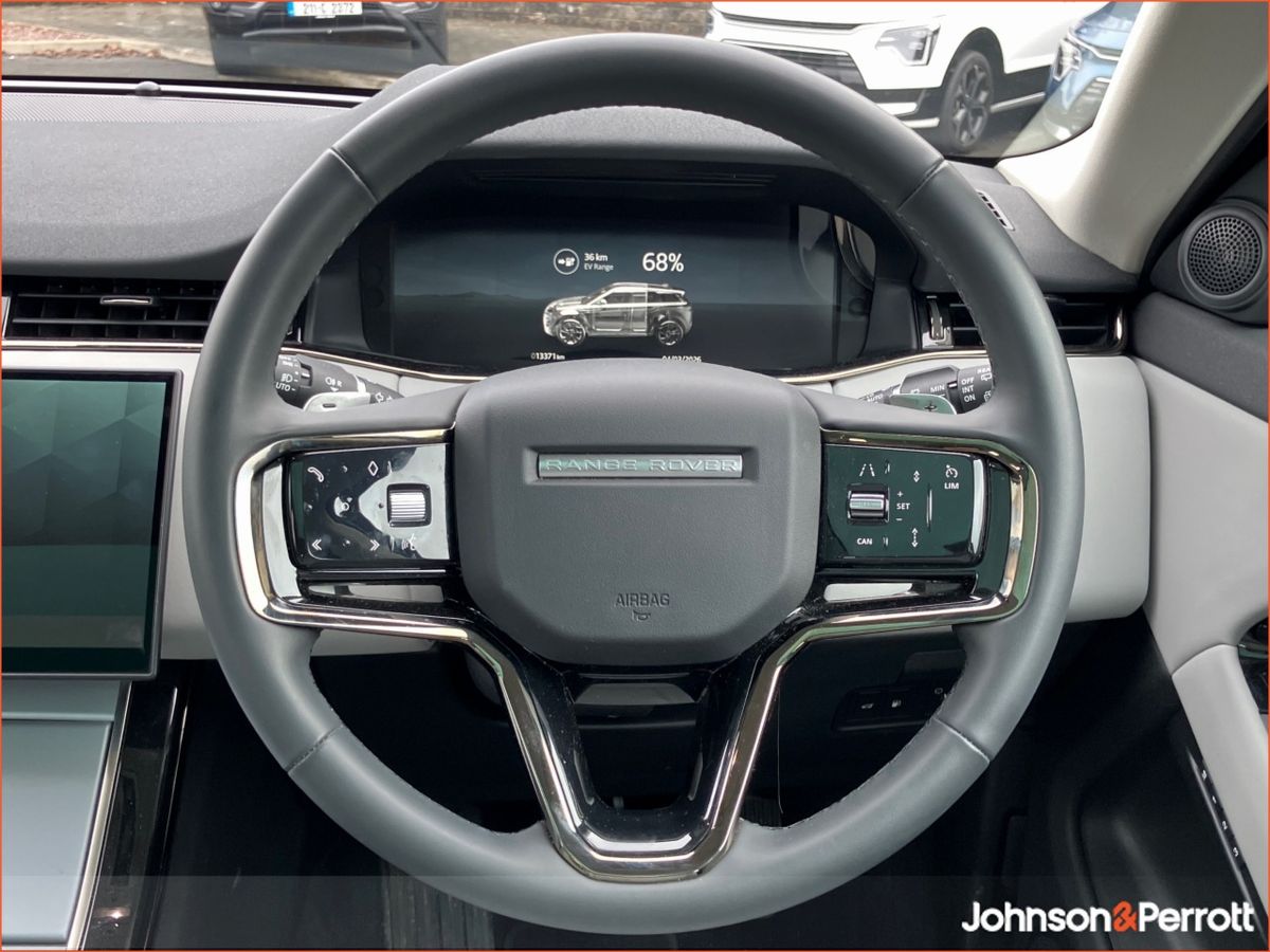 Land Rover Range Rover Evoque 1.5 I3 PHEV 269 PS S  (Remainder of Manufatturer Warranty)