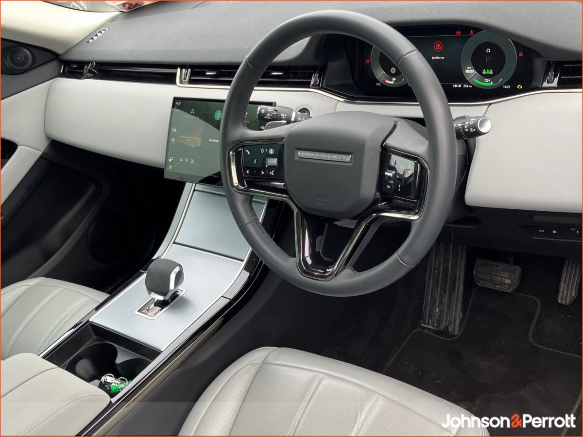 Land Rover Range Rover Evoque 1.5 I3 PHEV 269 PS S  (Remainder of Manufacturer Warranty)