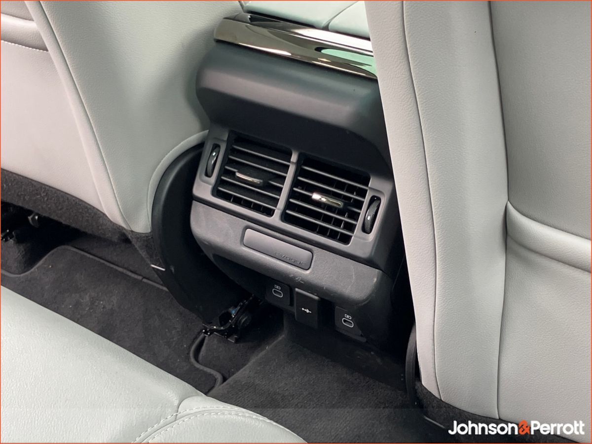 Land Rover Range Rover Evoque 1.5 I3 PHEV 269 PS S  (Remainder of Manufacturer Warranty)