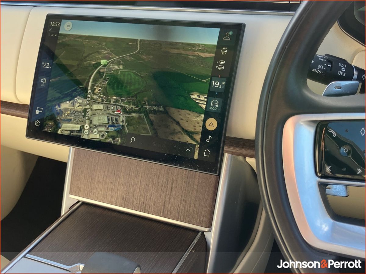 Land Rover Range Rover Sport 3.0 Si4 PHEV 460PS AWD Auto Dynamic SE (Remainder of Manufatturer Warranty)