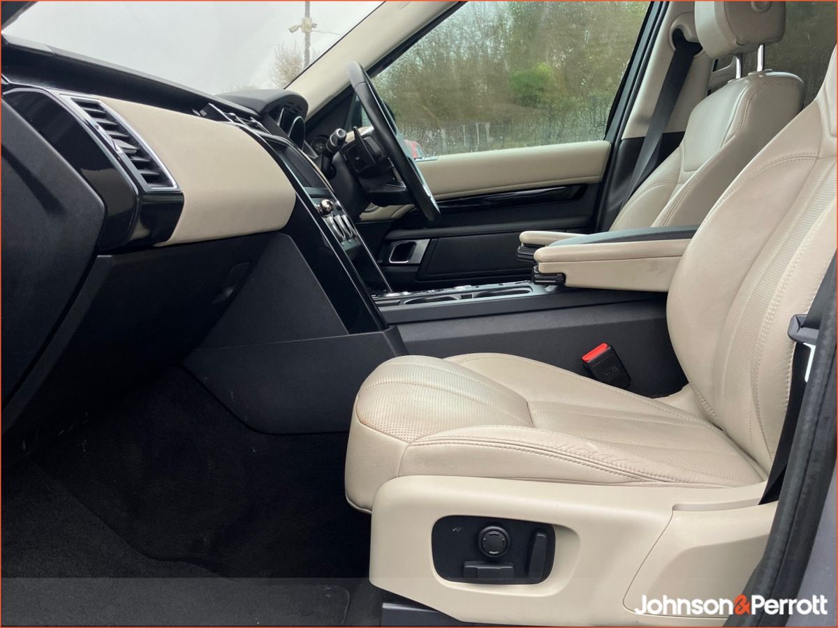 Land Rover Discovery 2.0D SD4 240 PS 4WD Auto SE 7 Seat