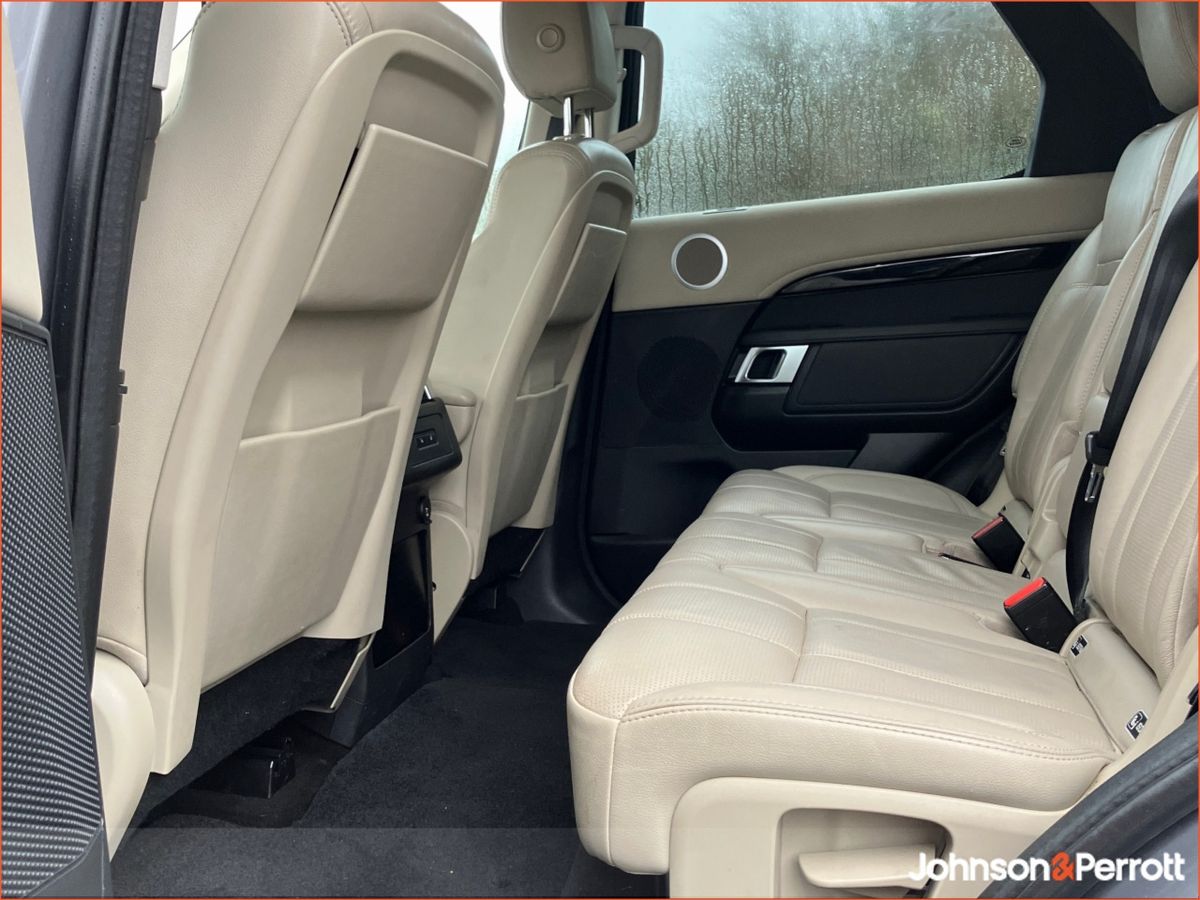 Land Rover Discovery 2.0D SD4 240 PS 4WD Auto SE 7 Seat