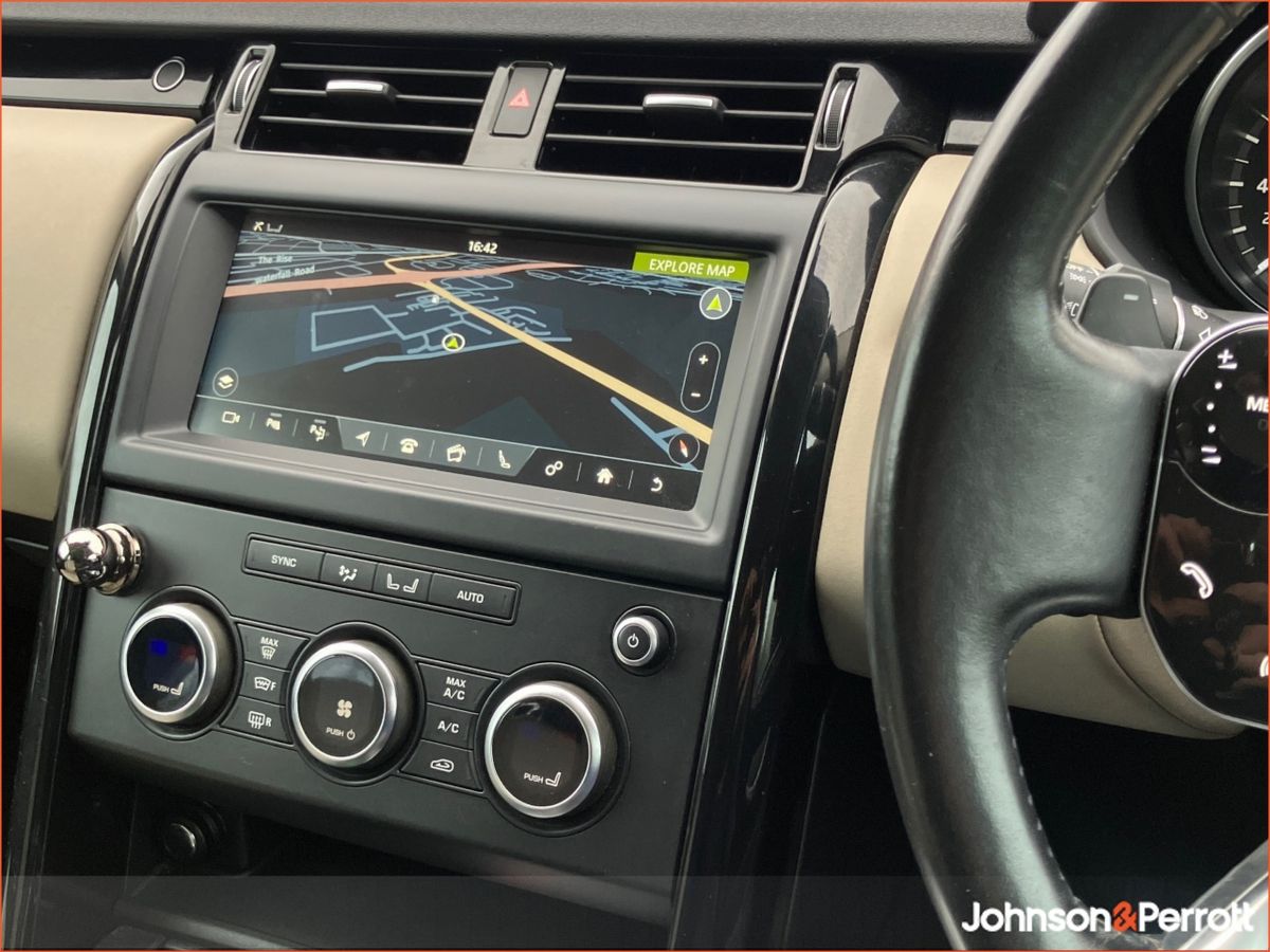 Land Rover Discovery 2.0D SD4 240 PS 4WD Auto SE 7 Seat