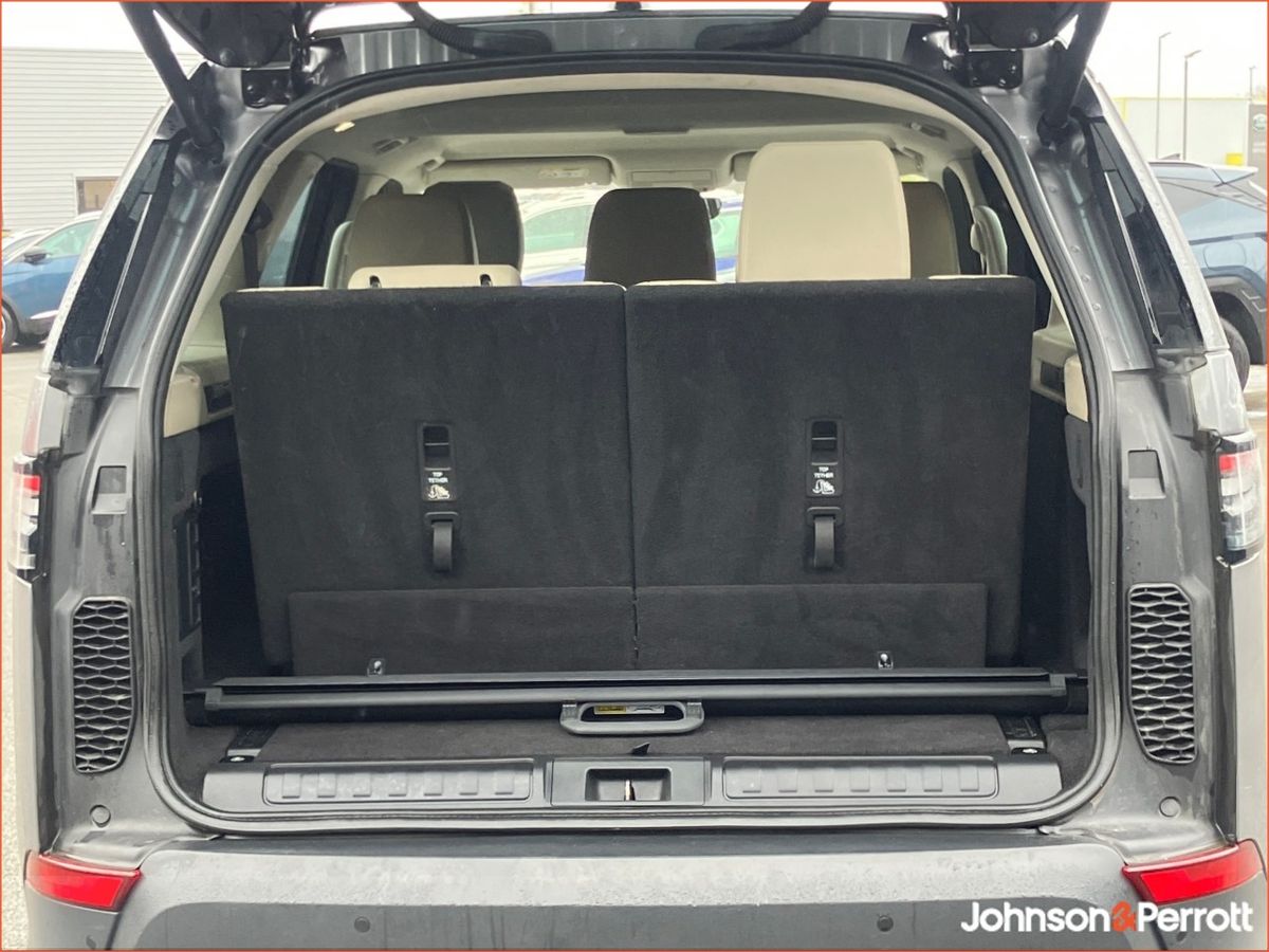 Land Rover Discovery 2.0D SD4 240 PS 4WD Auto SE 7 Seat